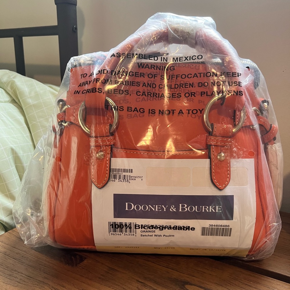 NWT Orange Dooney & Bourke Penrose Satchel With Pocket